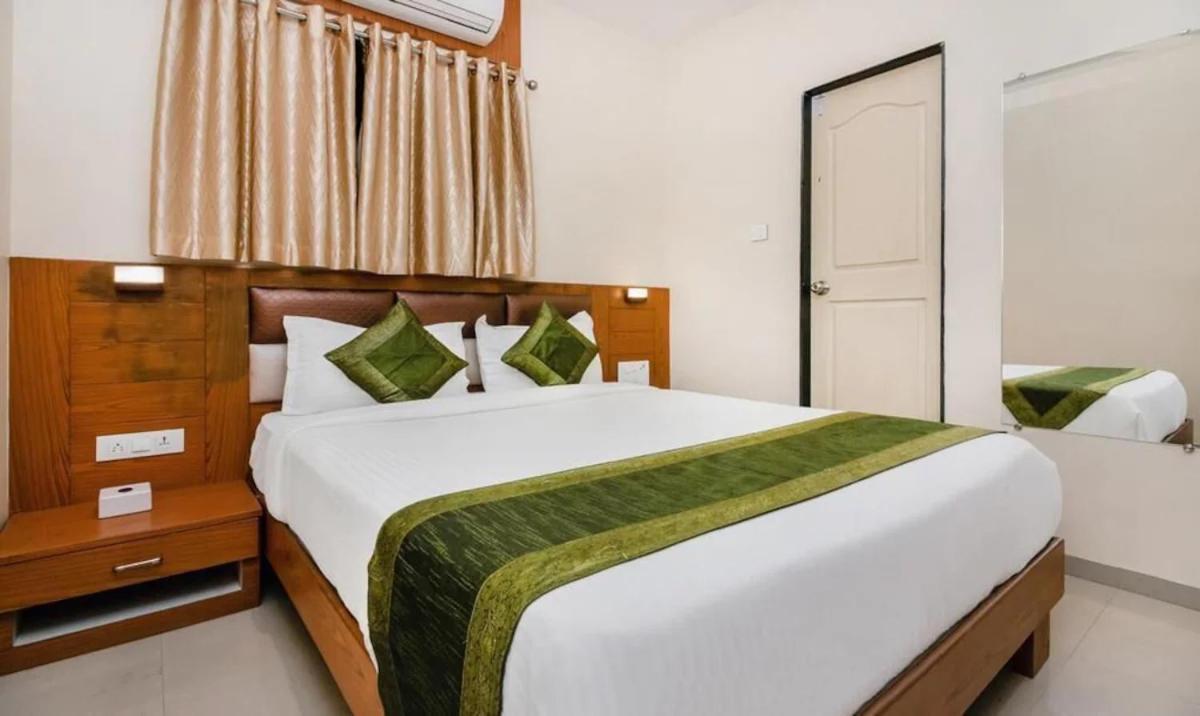 Hotel Volga Plaza Βομβάη Εξωτερικό φωτογραφία